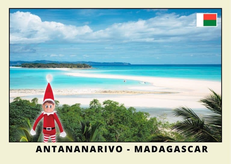 Carte postale lutine rouge a Madagascar